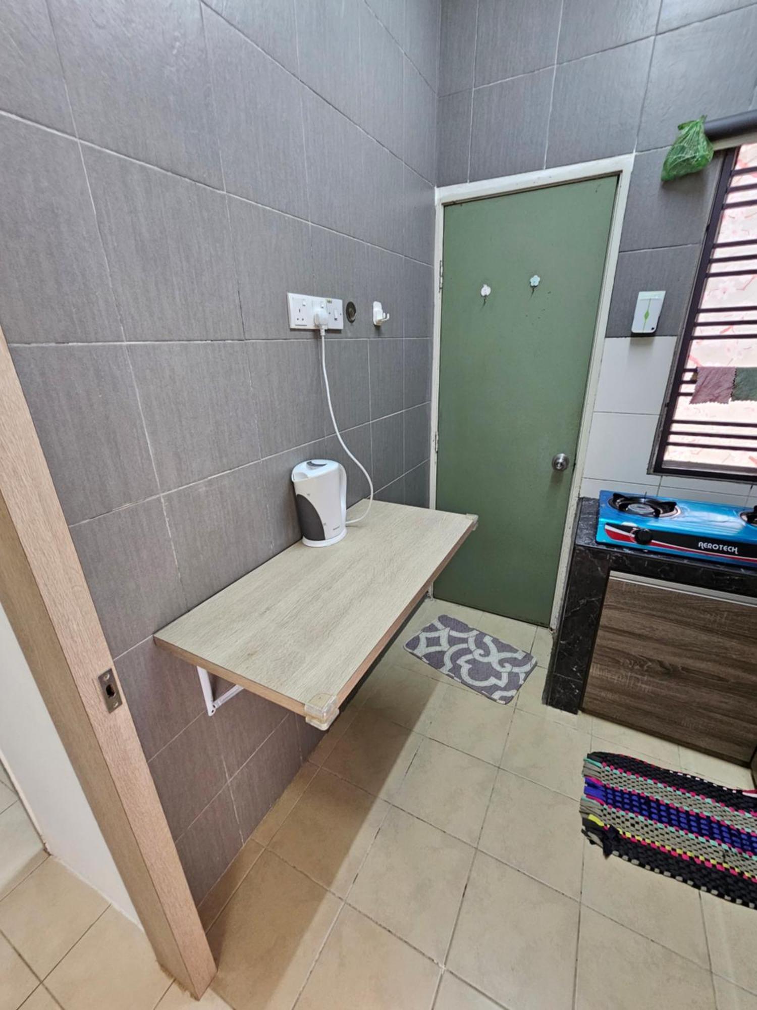Rhino Home Тана Рата Екстериор снимка
